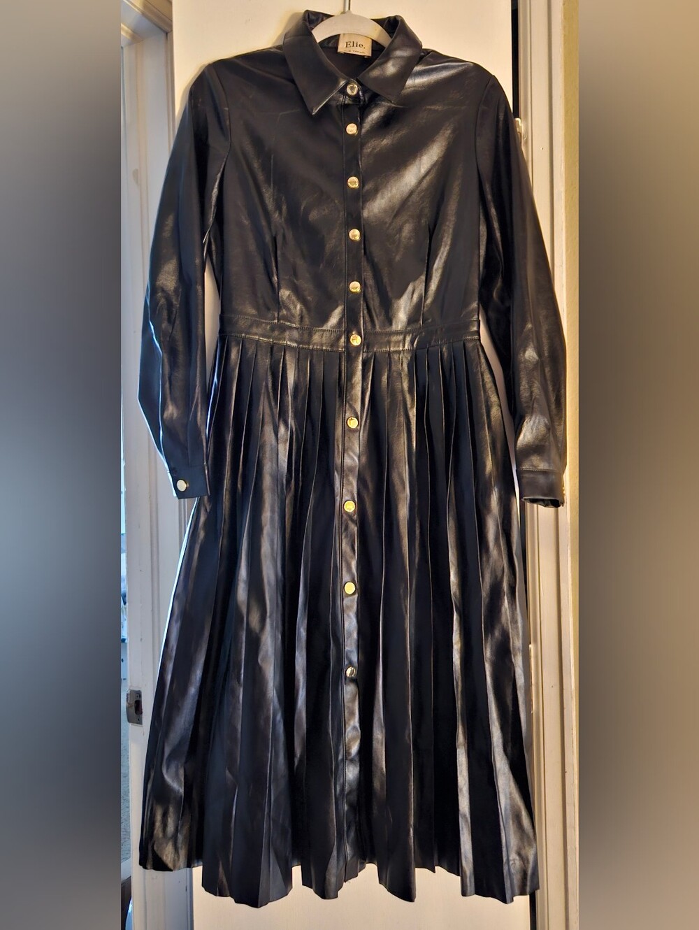 Elie Tahari Black Faux Leather Pleated Midi Shirtdress Size 8